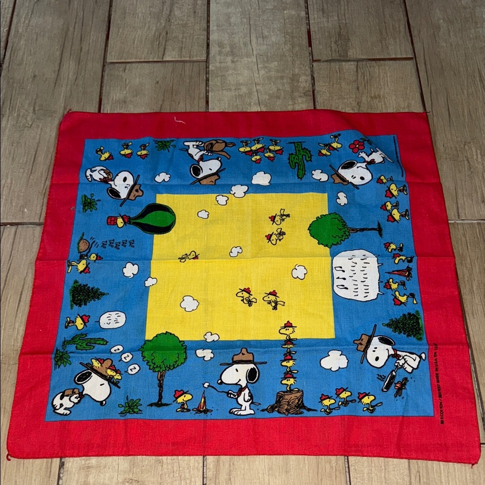 1970s Peanuts Snoopy Red Blue Yellow Bandana Hat Accessory 70s